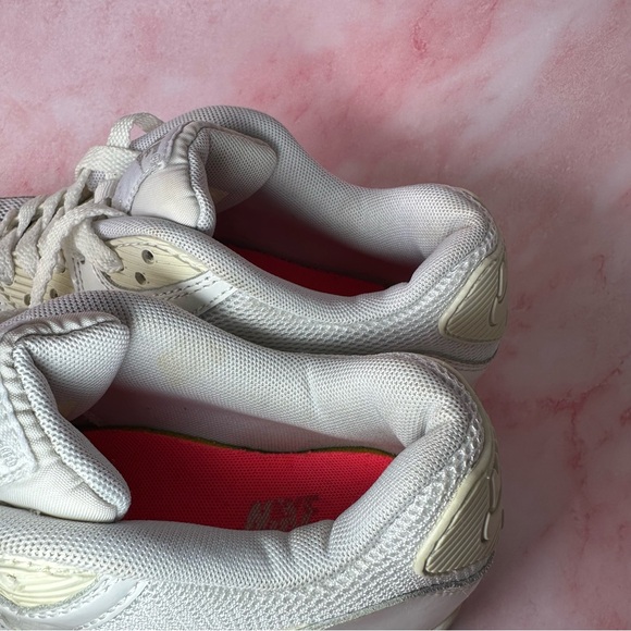 NIKE Air Max 90 Size 7 - Picture 7 of 13